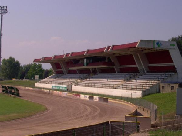 stadium photo